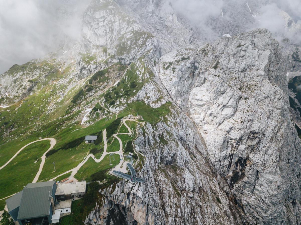 Aja Garmisch-Partenkirchen Exterior photo