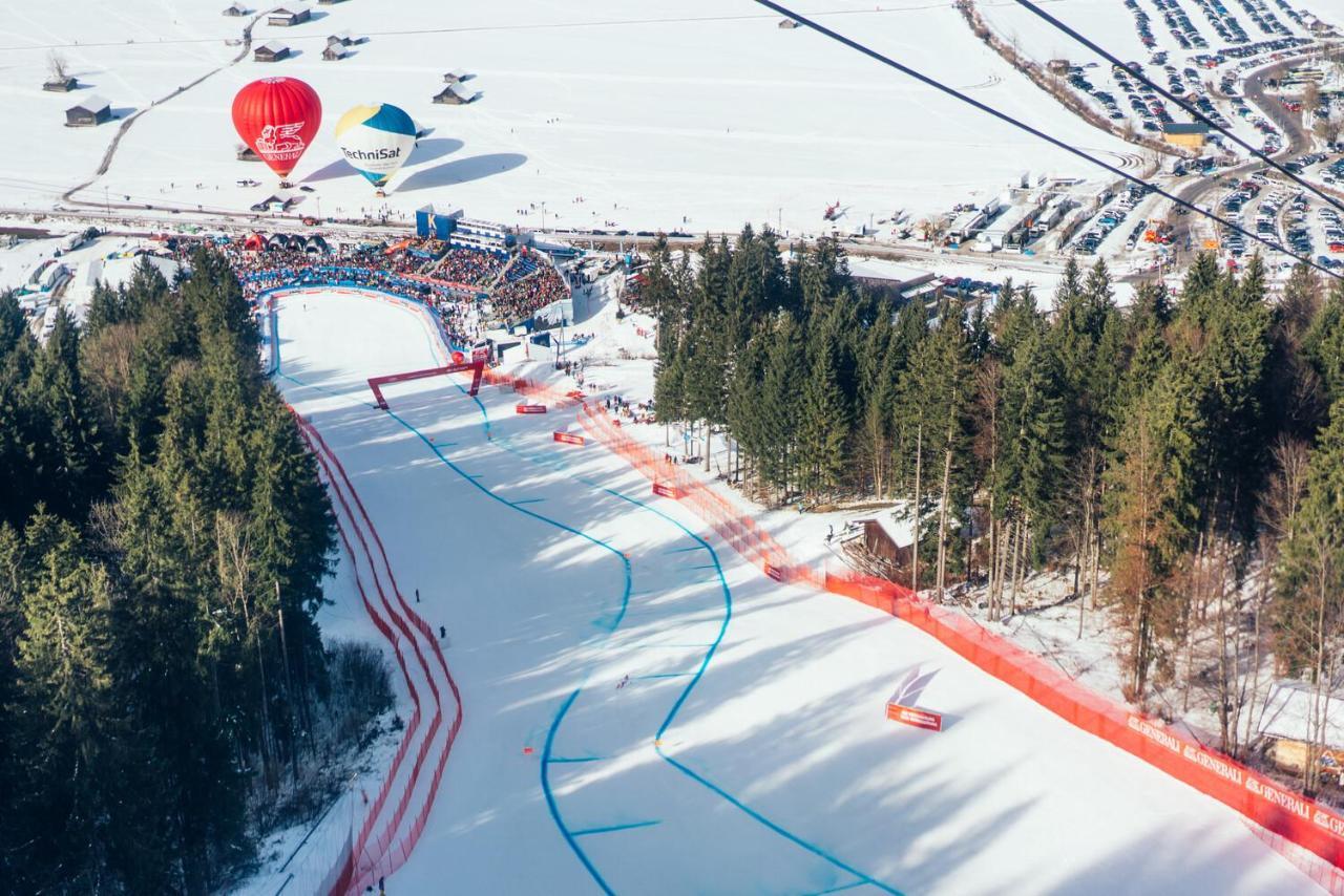 Aja Garmisch-Partenkirchen Exterior photo